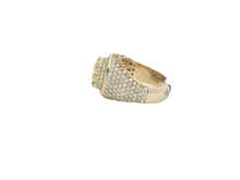 Load image into Gallery viewer, Men's 14kt Yellow Gold Diamond Ring