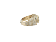 Load image into Gallery viewer, Men's 14kt Yellow Gold Diamond Ring