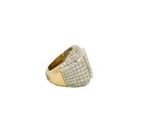 Load image into Gallery viewer, Men's 14kt Yellow Gold Diamond Ring