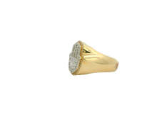 Load image into Gallery viewer, Men's 10kt Yellow Gold Diamond Ring