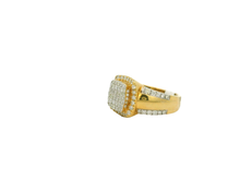 Load image into Gallery viewer, Men's 10kt Yellow Gold Diamond Ring