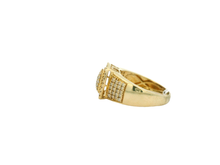 Load image into Gallery viewer, Men's 10kt Yellow Gold Diamond Ring