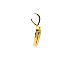 Load image into Gallery viewer, Yellow Gold Heart Pendant with Baguette Cut Diamonds