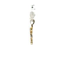 Load image into Gallery viewer, Yellow Gold Pendant with Baguette Cut Diamonds