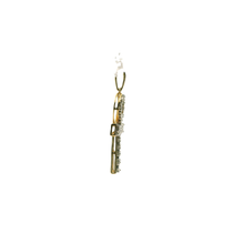 Load image into Gallery viewer, Yellow Gold Pendant with Round Brilliant Cut Diamonds