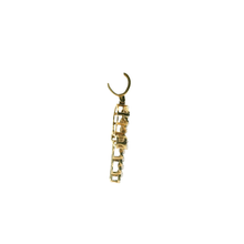 Load image into Gallery viewer, Yellow Gold Pendant with Round Brilliant Diamonds