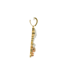 Load image into Gallery viewer, Yellow Gold Pendant with Baguette Cut Diamonds