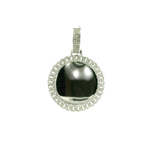 Load image into Gallery viewer, White Gold Pendant with Round Brilliant Diamonds
