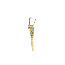 Load image into Gallery viewer, Yellow Gold Angel Heart Pendant with Round Brilliant Diamonds