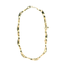 Load image into Gallery viewer, Yellow Gold Bracelet with Baguette Cut Diamonds
