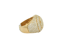 Load image into Gallery viewer, Men&#39;s 10kt Yellow Gold Diamond Ring