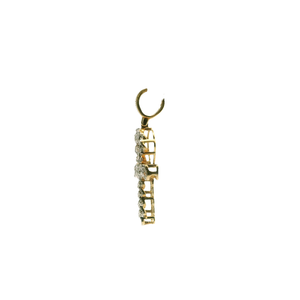 Yellow Gold Pendant with Round Brilliant Diamonds