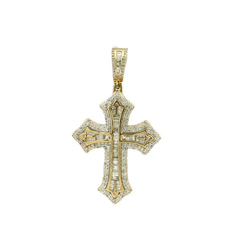 Yellow Gold Pendant with Baguette Cut Diamonds