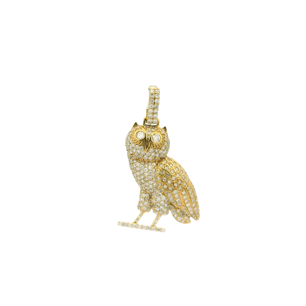 Yellow Gold Pendant with Round Brilliant Cut Diamonds