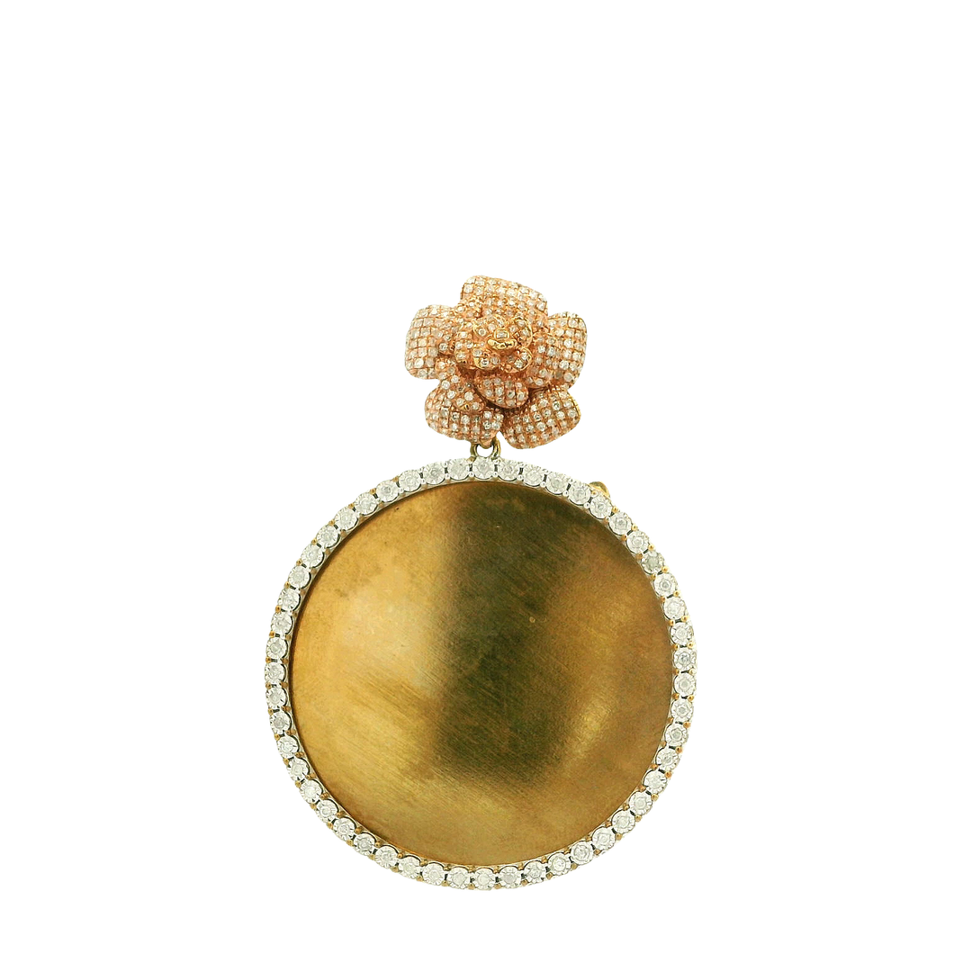 Gold Pendant with Round Brilliant Cut Diamonds