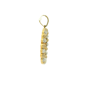Yellow Gold Pendant with Round Brilliant Cut Diamonds