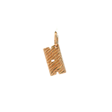 Load image into Gallery viewer, Yellow Gold Pendant with Round Brilliant Cut Diamonds