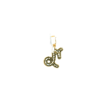 Load image into Gallery viewer, Gold Pendant with Round Brilliant Cut Diamonds
