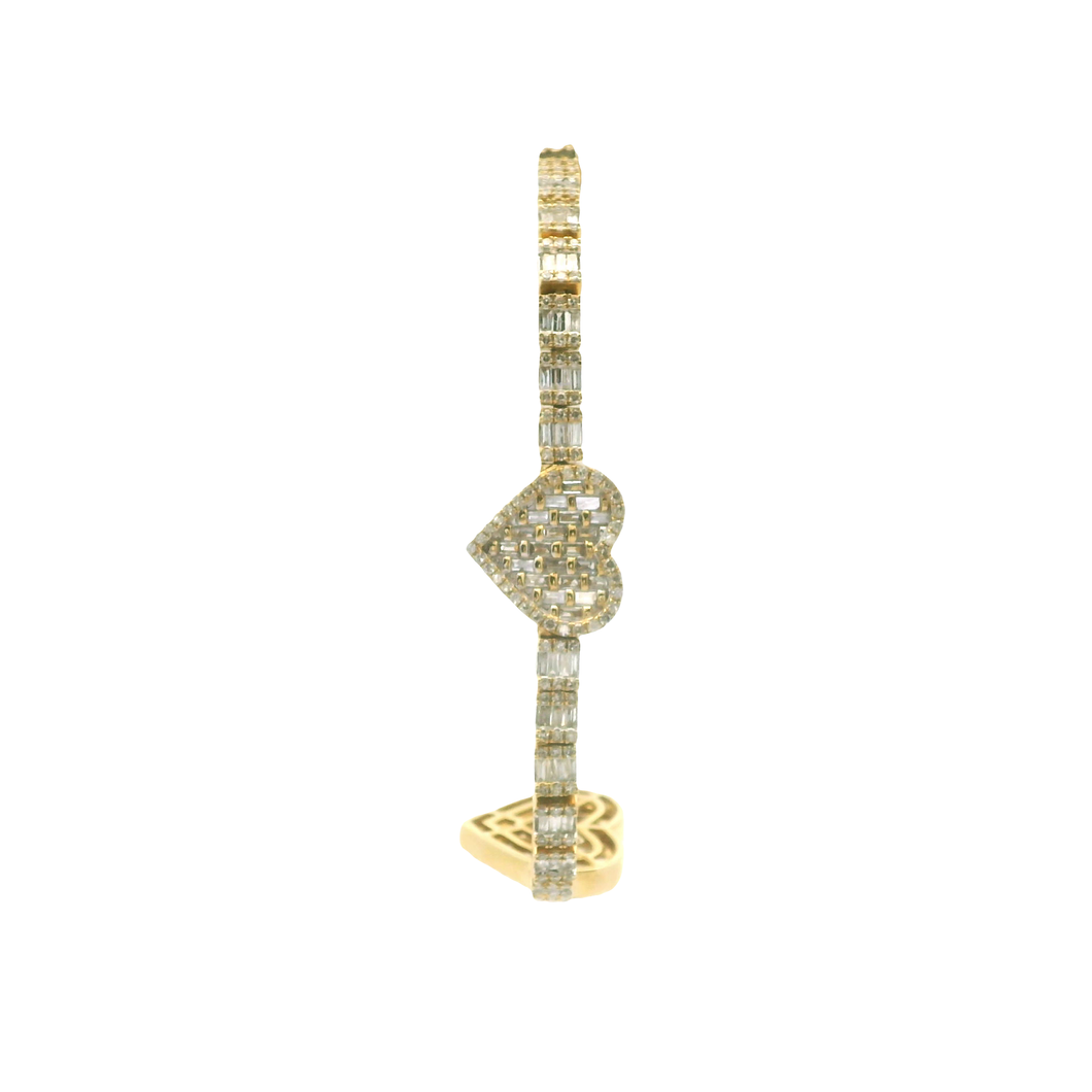 Yellow Gold Bracelet with Baguette Cut Diamonds