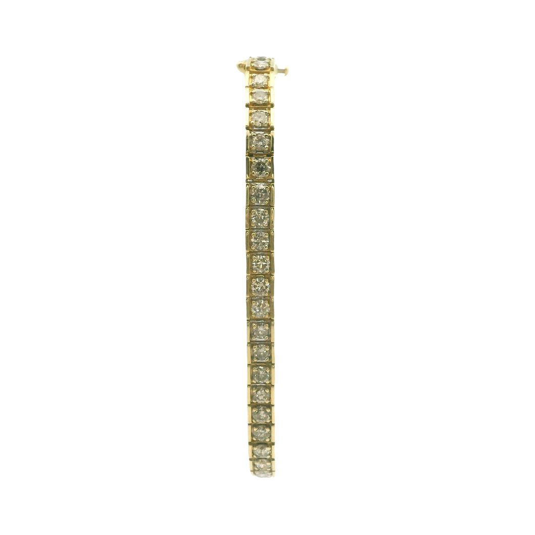 Yellow Gold Tennis Bracelet with Round Cut Diamonds