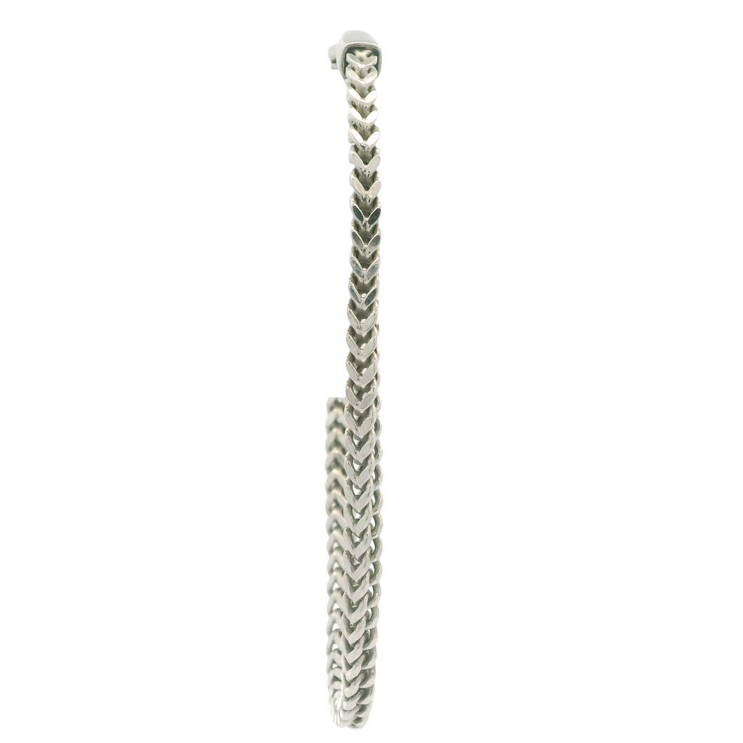 Elegant White Gold Bracelet