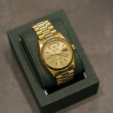 Load image into Gallery viewer, Rolex 18238 Yellow Gold Presidential