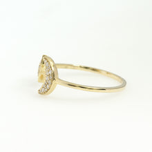 Load image into Gallery viewer, 14K Yellow Gold Star And Moon Ring 0.12 Ctw
