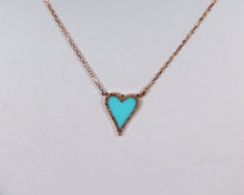 Load image into Gallery viewer, Woman 14k Rose Gold Heart Chain &amp; Pendant